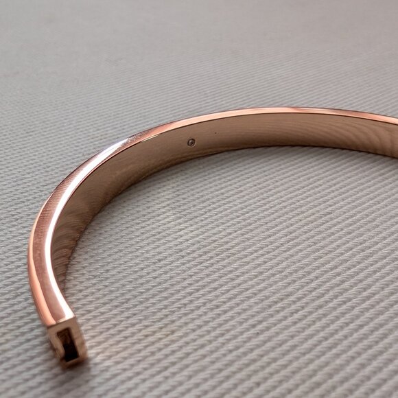 Kate Spade Glitter Bangle Bracelet - Pink Gold - Great Condition - Picture 5 of 8